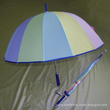 A Long Umbrella That Opens With One Click